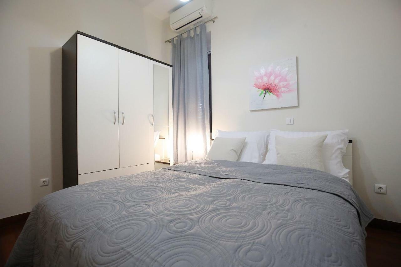 Seafront Beach Apartment - Directly At The Beach Zára Kültér fotó