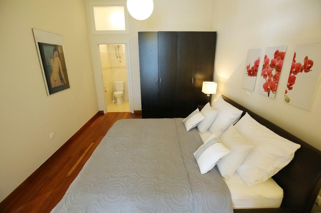 Seafront Beach Apartment - Directly At The Beach Zára Kültér fotó
