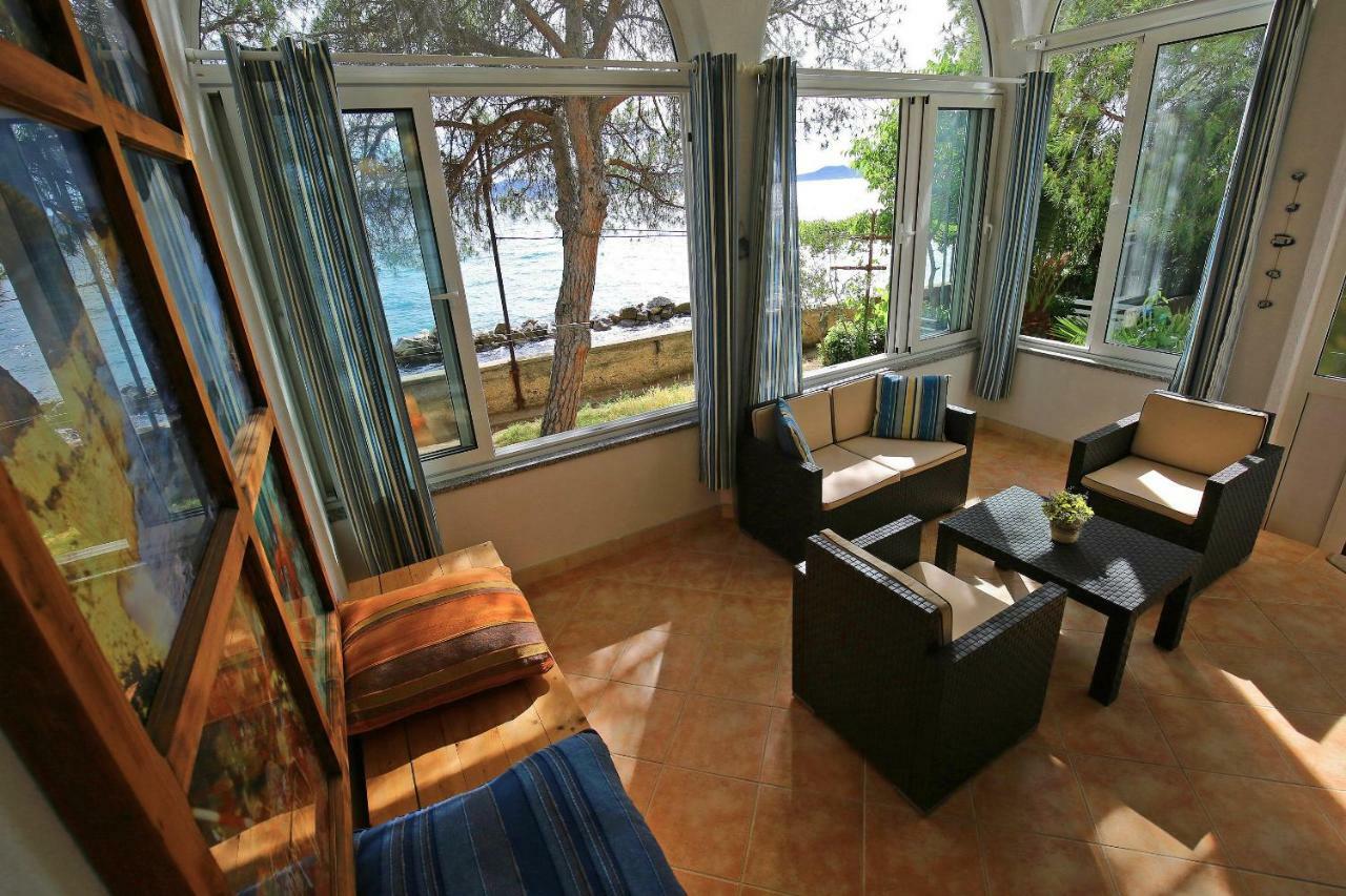 Seafront Beach Apartment - Directly At The Beach Zára Kültér fotó